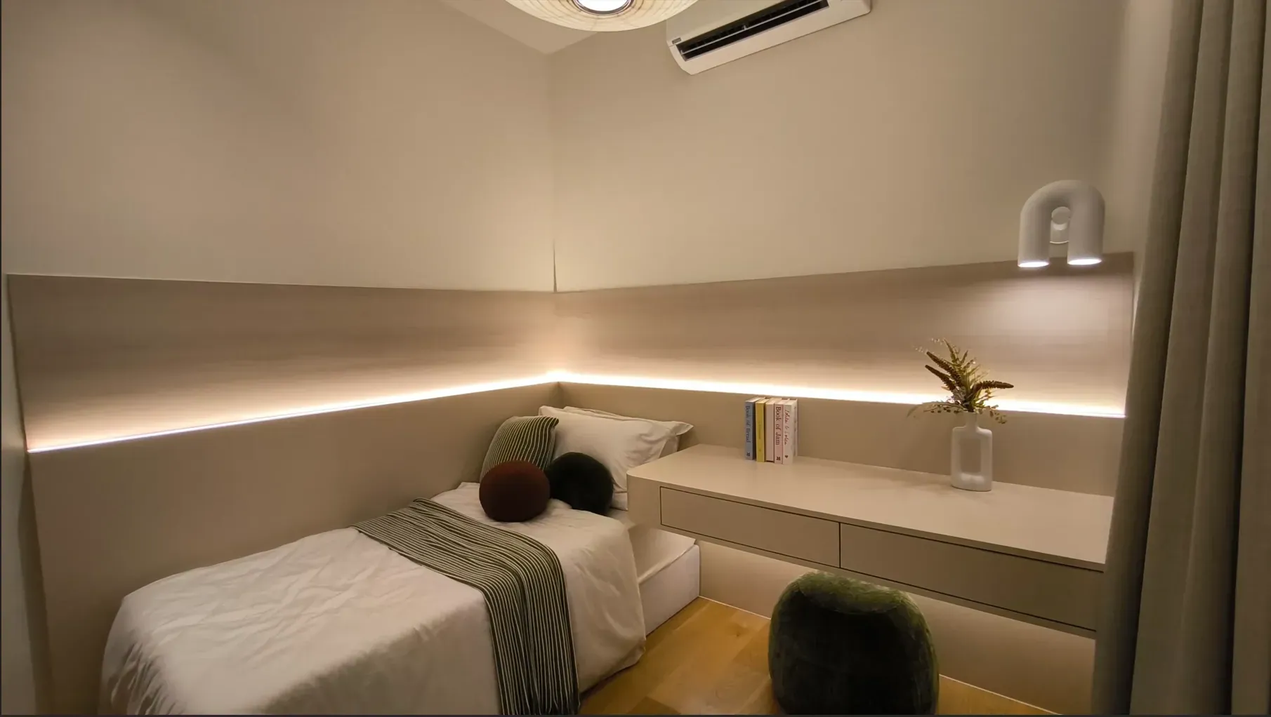 Bedroom with built-in shelf